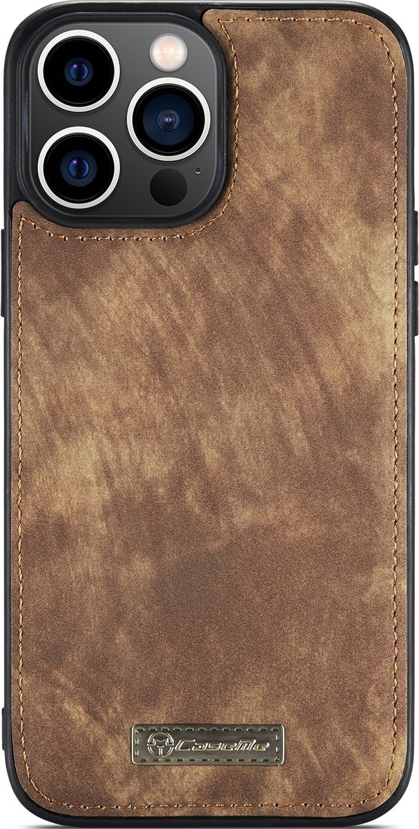 Caseme Telefoonhoesje geschikt voor Apple iPhone 15 Pro Hoesje | Caseme 008 Uitneembare 2in1 Bookcase Portemonnee | Pasjeshouder voor 8 Pasjes | Telefoonhoesje voor Pinpas / OV Kaart / Rijbewijs - Bruin