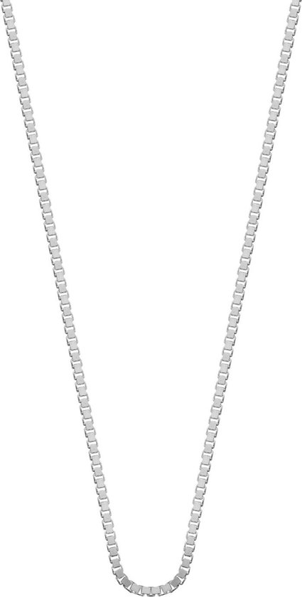 Zilverkleurige ketting met venetiaanse schakel, 45 cm lang.