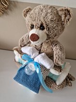 Luiertaart driewieler met pluche beer jongen - babyshower- kraamcadeau