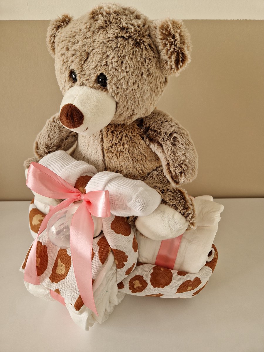 Goedkoopste Luiertaart driewieler met pluche beer meisje - babyshower - kraamcadeau