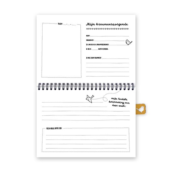 Pagina uit een kraambezoek invulboek met tekst 'Mijn kraamverzorgende', velden voor datum, naam en organisatie.