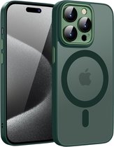 Casemania Hoesje Geschikt voor Apple iPhone 15 Pro - Groen - Matte Armor Back Cover - Geschikt voor MagSafe