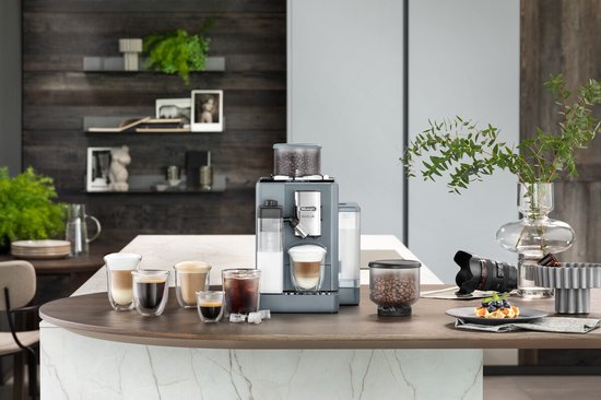 De'Longhi Rivelia - volautomatische espressomachine met LatteCrema Hot melkopschuimer en Bean Switch System - Pebble Grey - EXAM440.55.G