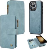 Casemania Hoesje Geschikt voor Apple iPhone 15 Pro Max - Aqua Blue - 2 in 1 Magnetic Book Case met Rits