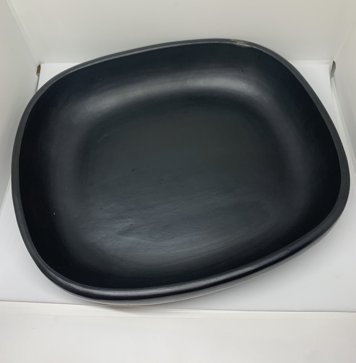 Black Pottery - Ovenschaal - 34.5 x 30 x 7 cm - Aardewerk - Hittebestendig - Zwart - Serveerschaal-BP70-6