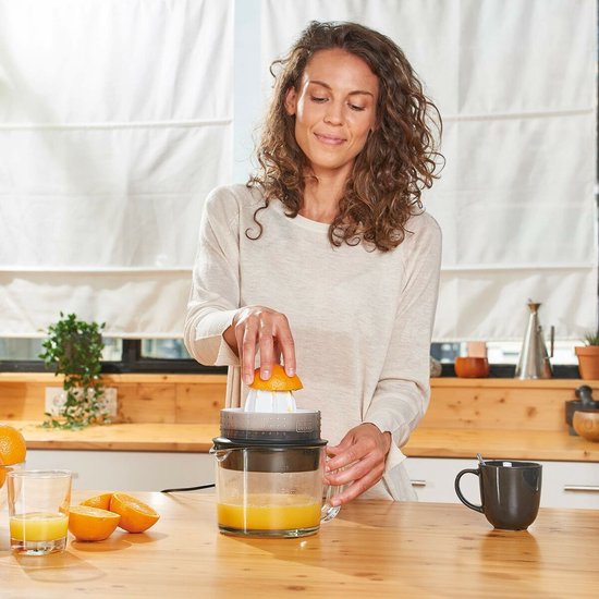 Black & Decker BXCJ30E elektrische citruspers 1 l 30 W Zwart, Transparant van Black & Decker — afbeelding 3