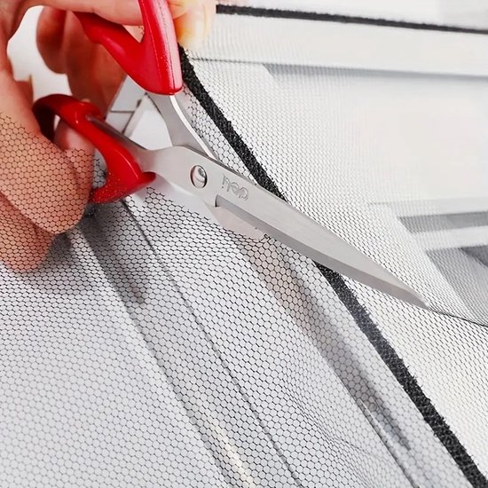 SITAKE 4 Pièces Moustiquaire Fenêtre Avec 4 Auto-Rubans Adhésifs - Mosquito Protection D'écran En Maille File - Moustiquaire Pour Fenêtre (1,5m X 2m, Noir