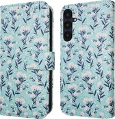 iMoshion Hoesje Geschikt voor Samsung Galaxy A25 Hoesje Met Pasjeshouder - iMoshion Design Bookcase smartphone - Blauw / Blue Flowers