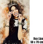 Allernieuwste.nl® Canvas Schilderij Dua Lipa - Zangeres en Actrice - Popmuziek Dreampop R&B - Kleur - 50 x 70 cm