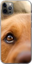 Geschikt voor iPhone 13 Pro Max hoesje - De twinkeling in het oog van de Golden Retriever - Siliconen Telefoonhoesje
