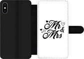 Bookcase Geschikt voor iPhone XS Max telefoonhoesje - Spreuken - 'Mr & Mrs' - Hart - Quotes - Met vakjes - Wallet case met magneetsluiting