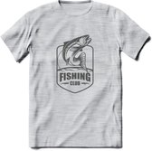 Fishing - Vissen T-Shirt | Grappig Verjaardag Vis Hobby Cadeau Shirt | Dames - Heren - Unisex | Tshirt Hengelsport Kleding Kado - Licht Grijs - Gemaleerd - L
