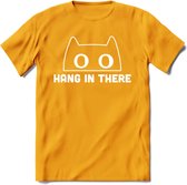 Hang In There - Katten T-Shirt Kleding Cadeau | Dames - Heren - Unisex | Kat / Dieren shirt | Grappig Verjaardag kado | Tshirt Met Print | - Geel - XL