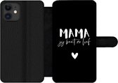 Bookcase Geschikt voor iPhone 11 telefoonhoesje - Mama jij bent zo lief - Quotes - Mama - Spreuken - Met vakjes - Wallet case met magneetsluiting