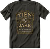 10 Jaar Legendarisch Gerijpt T-Shirt | Okergeel - Ivoor | Grappig Verjaardag Cadeau | Dames - Heren | - Donker Grijs - 3XL