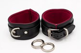 BLACK SWAN DESIGNZ Boeien -L- Black Berry Foot Zwart/Rood