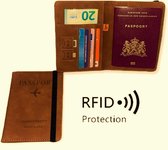 ''OP=OP'' Luxe Paspoorthouder Suède / Leer - Bruin - Paspoorthoesje - Reisportemonnee - Bescherm Cover - Portemonnee - Pashouder