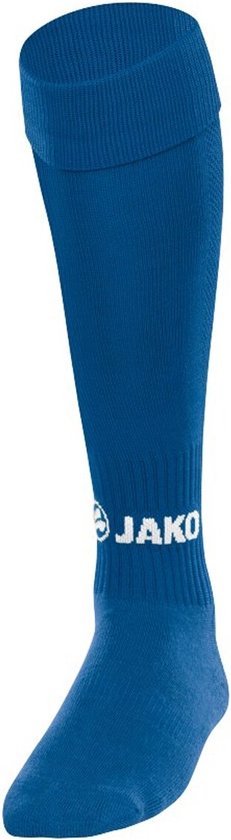Chaussette de football Jako bleu roi avec logo Jako blanc sur le mollet et revers.