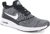 Nike Air Max Thea Sneakers Dames - zwart