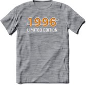 1996 Limited Edition T-Shirt | Goud - Zilver | Grappig Verjaardag en Feest Cadeau Shirt | Dames - Heren - Unisex | Tshirt Kleding Kado | - Donker Grijs - Gemaleerd - M