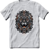 Leeuw - Dieren Mandala T-Shirt | Oranje | Grappig Verjaardag Zentangle Dierenkop Cadeau Shirt | Dames - Heren - Unisex | Wildlife Tshirt Kleding Kado | - Licht Grijs - Gemaleerd -