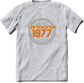 1977 Limited Edition Ring T-Shirt | Zilver - Goud | Grappig Verjaardag en Feest Cadeau Shirt | Dames - Heren - Unisex | Tshirt Kleding Kado | - Licht Grijs - Gemaleerd - M