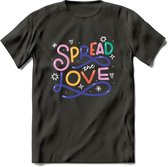 Spread Love | Pride T-Shirt | Grappig LHBTIQ+ / LGBTQ / Gay / Homo / Lesbi Cadeau Shirt | Dames - Heren - Unisex | Tshirt Kleding Kado | - Donker Grijs - XL