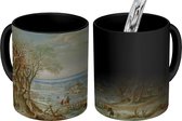 Magische Mok - Foto op Warmte Mok - Uitzicht op de abdij van Groenendaal vlakbij Brussel - Schilderij van Denijs van Alsloot - 350 ML - Uitdeelcadeautjes