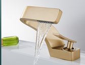 Robinet de lavabo de Luxe en or robinet de salle de bain moderne mitigeur Goud de bassin en or mitigeur robinet cascade chaud et froid