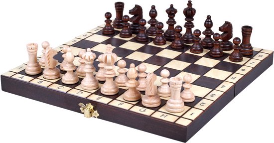 Thumbnail van een extra afbeelding van het spel Mini Schaakset inclusief Schaakbord en Schaakstukken - Ideaal voor op reis - Klein schaakspel met leuk design