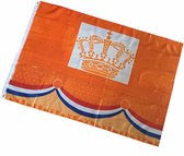 3x stuks Holland/oranje gevelvlag met kroon 100 x 150 cm - Feestartikelen en versieringen