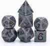 Afbeelding van het spelletje Old Dragon Font Metal Dice Zwart | Dobbelstenen set voor RPG spellen | 7 dobbelstenen | Dice Set voor D&D