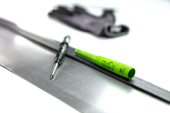 Pica Dry 30800 Coffret Métal + Traceur