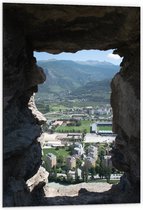 Dibond - Uitzicht over Dorp en Bergen - 60x90 cm Foto op Aluminium (Met Ophangsysteem)