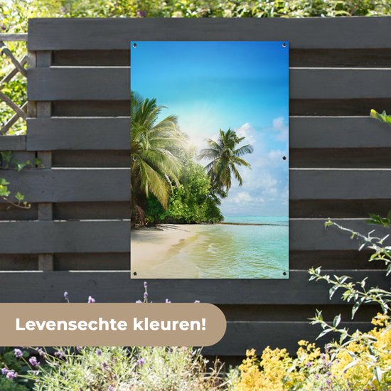 Tuinposter 80x120 cm - Tuindecoratie Zee - Palmboom - Strand - Tropisch - Blauw - Groen - Poster voor in de tuin - Buiten decoratie - Schutting tuinschilderij - Tuindoek muurdecoratie - Wanddecoratie balkondoek