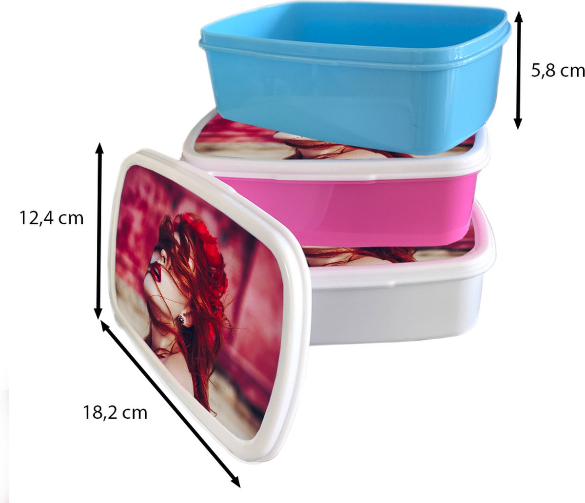 Broodtrommel Wit - Lunchbox - Brooddoos - Kasteel - Rood - Vrouw - Portret - 18x12x6 cm - Volwassenen