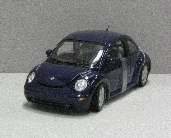 Majorette 1:64 Volkswagen VW Beetle avec planche de surf Toy Fair Nürnberg 2019 rouge / brun