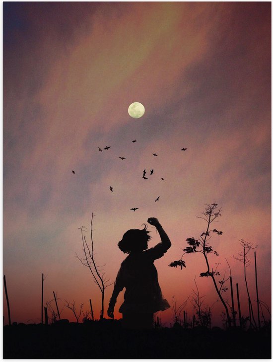 Poster (Mat) - Witte Maan aan de Hemel bij Meisje tussen Bloemen - 30x40 cm Foto op Posterpapier met een Matte look