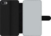 Bookcase Geschikt voor iPhone 7 telefoonhoesje - Interieur - Grijs - Licht - Met vakjes - Wallet case met magneetsluiting