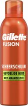 Gillette Fusion Scheerschuim Met Amandelolie Voor De Gevoelige Huid 250 ml