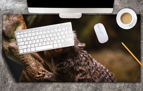 Bureau onderlegger - Omhoogkijkende Marmoset Aap op Rots - 80x40 cm - 2 ...