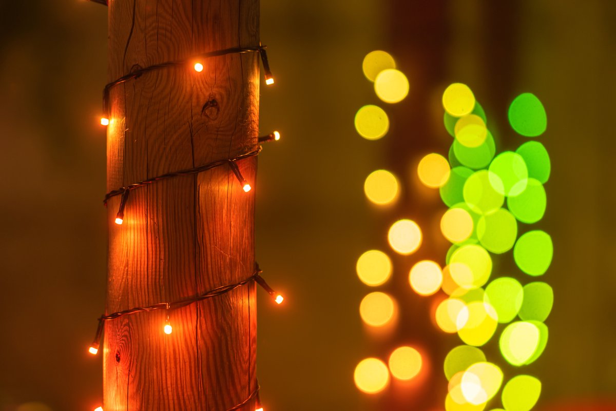 Twinkly Strings Lichtsnoer - 32M - LED - 400LED RGB - Dimbaar - Binnen & Buiten - Bluetooth of Wifi - Werkt met Homekit, Homey, Google Home en Razer Chroma - Zwart – foto 4