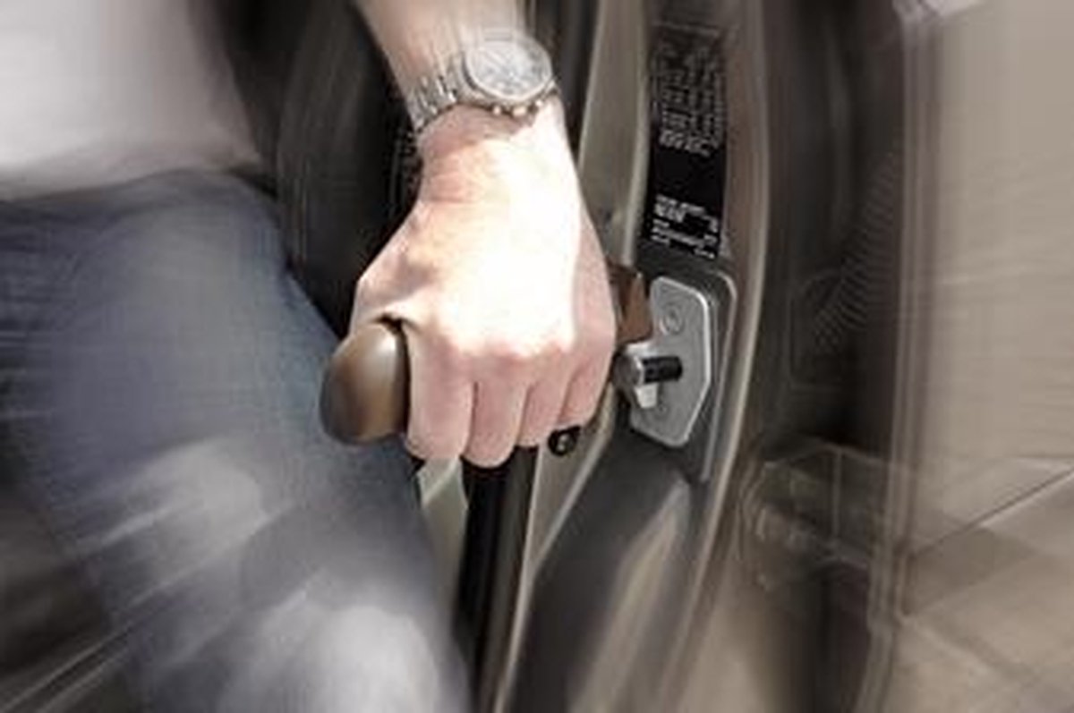 Uitstaphulp voor de auto - Adhome