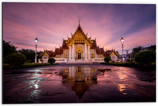 Dibond - Boeddhistische Wat Benchamabophit Tempel met Gouden Details in Bangkok, Thailand - 60x40 cm Foto op Aluminium (Met Ophangsysteem)