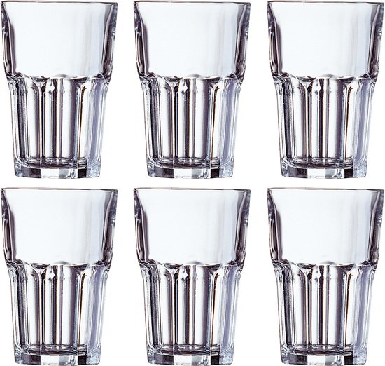 Ensemble de six verres Arcoroc Granity, 350 ml, avec des nervures verticales et un aspect robuste.