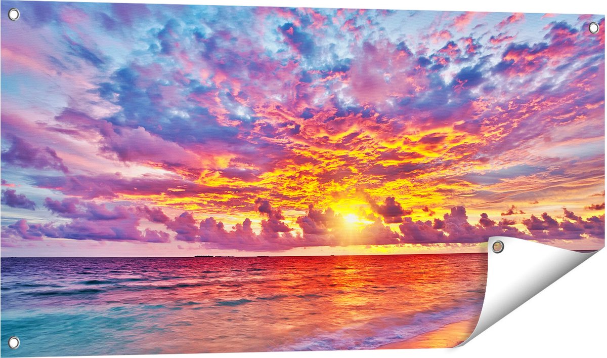 Gards Tuinposter Zonsondergang op het Strand in de Malediven - 100x50 cm - Tuindoek - Tuindecoratie - Wanddecoratie buiten - Tuinschilderij Multikleur
