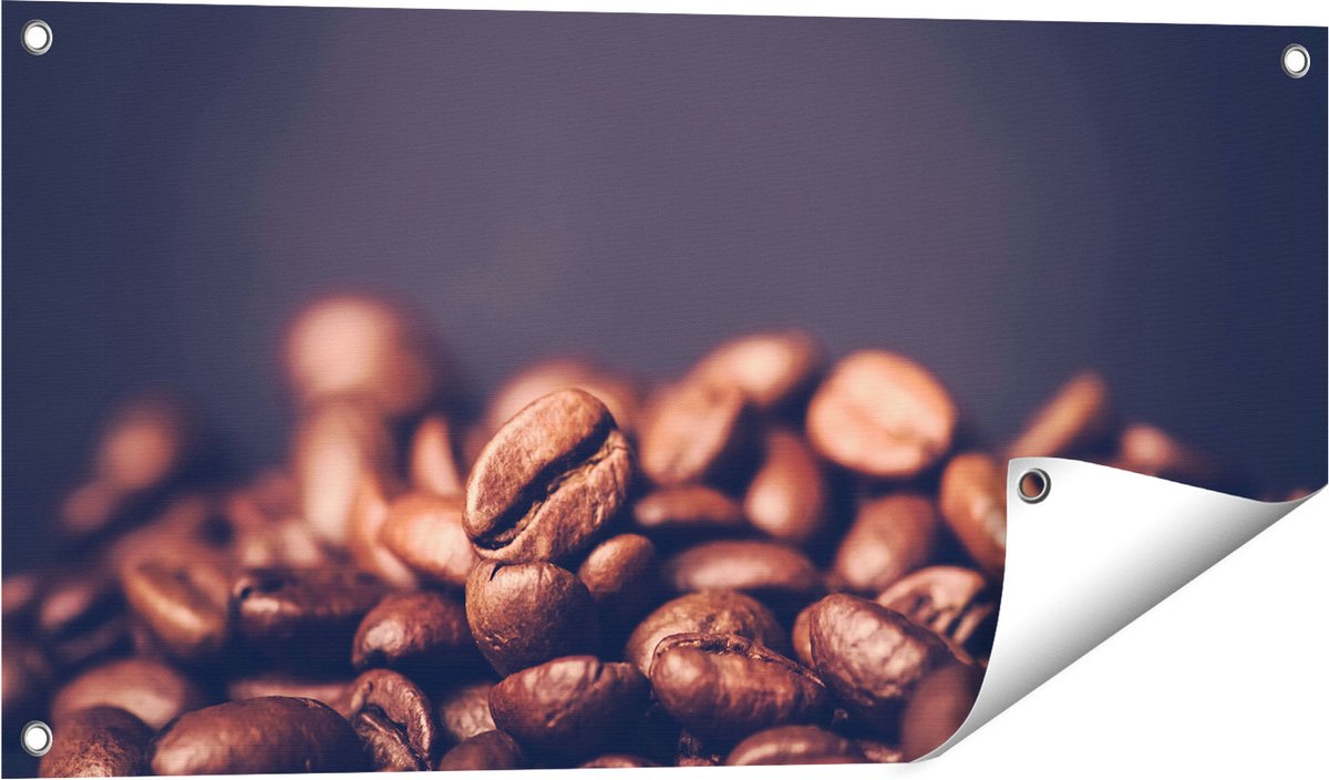 Gards Tuinposter Koffie Bonen op een Zwart Achtergrond - 80x40 cm - Tuindoek - Tuindecoratie - Wanddecoratie buiten - Tuinschilderij Multikleur