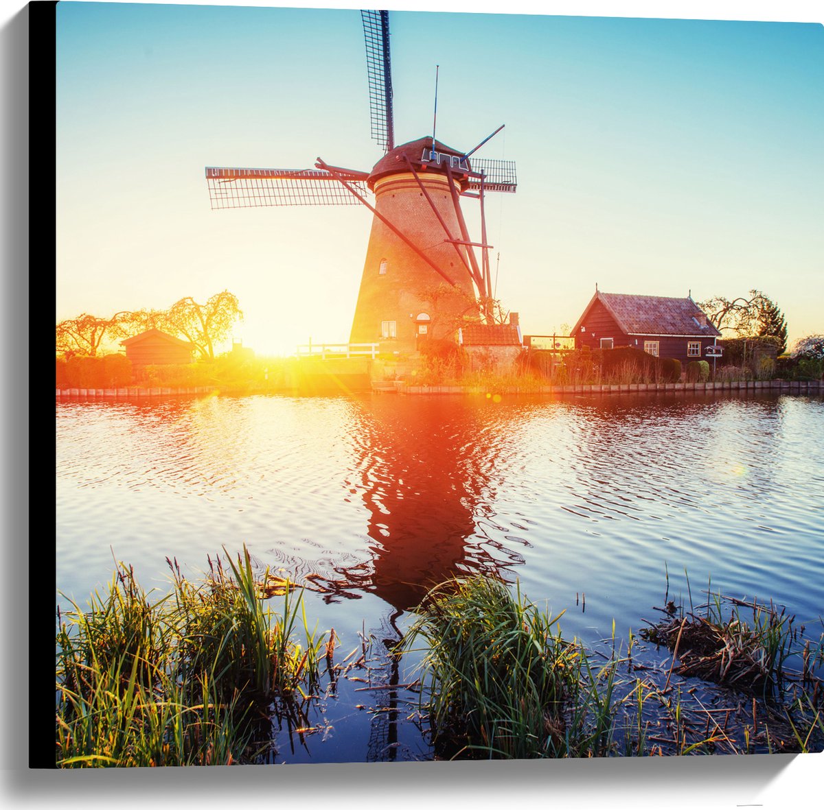 WallClassics - Canvas - Zonlicht langs Hollandse Molen aan het Water - 60x60 cm Foto op Canvas Schilderij (Wanddecoratie op Canvas)