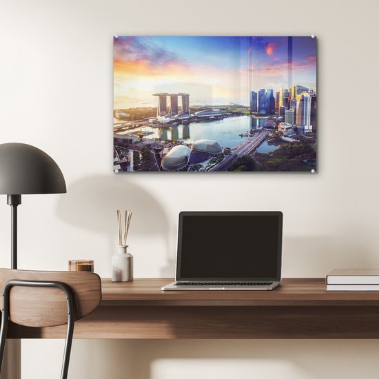 ® Glasschilderij 60x40 cm - Schilderij acrylglas - Skyline van Singapore met hoge torens bij zonsondergang - Foto op glas - Muurdecoratie woonkamer - Wanddecoratie slaapkamer - Schilderijen