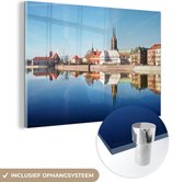 MuchoWow® Glasschilderij 90x60 cm - Schilderij acrylglas - Reflectie van de stad Wroclaw in Polen - Foto op glas - Schilderijen